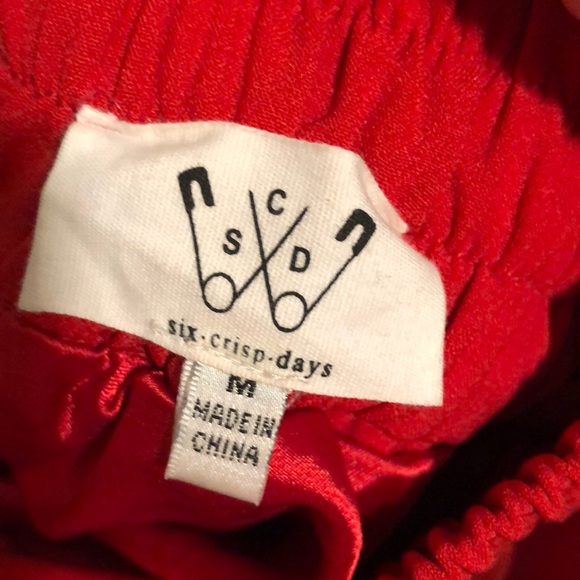 Six Crisp Days Red Skirt from Akira Chicago - Picture 5 of 6